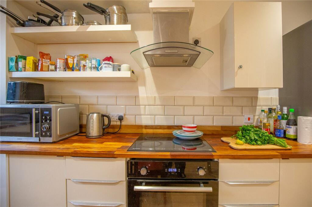Additional property image - Picton Lane, Bristol, BS6