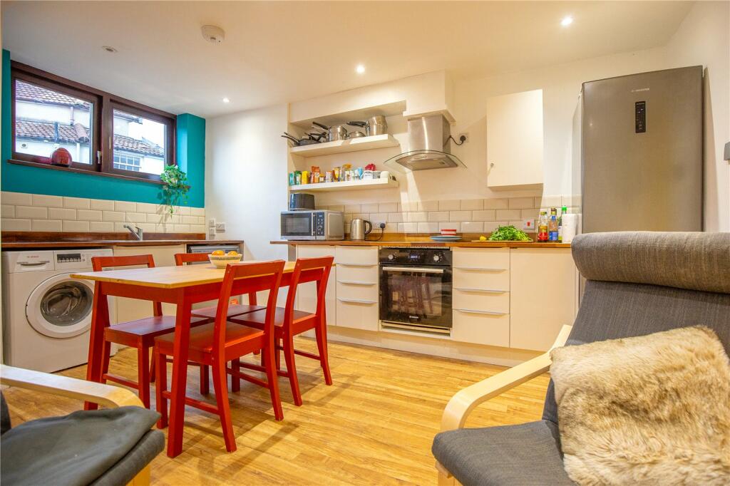 Additional property image - Picton Lane, Bristol, BS6