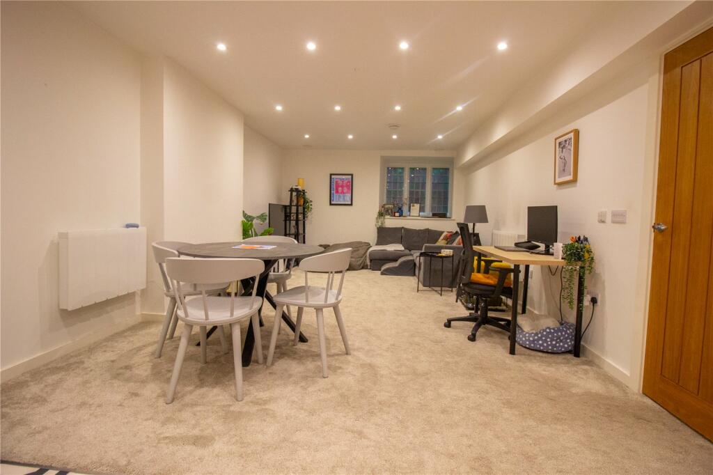 Additional property image - Thomas Street, St. Agnes, Bristol, BS2