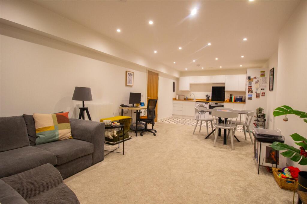 Additional property image - Thomas Street, St. Agnes, Bristol, BS2