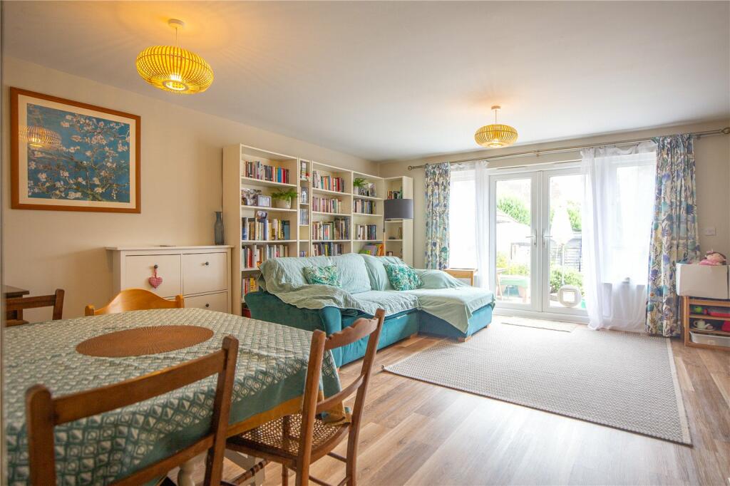 Additional property image - Harwood Square, Bristol, BS7