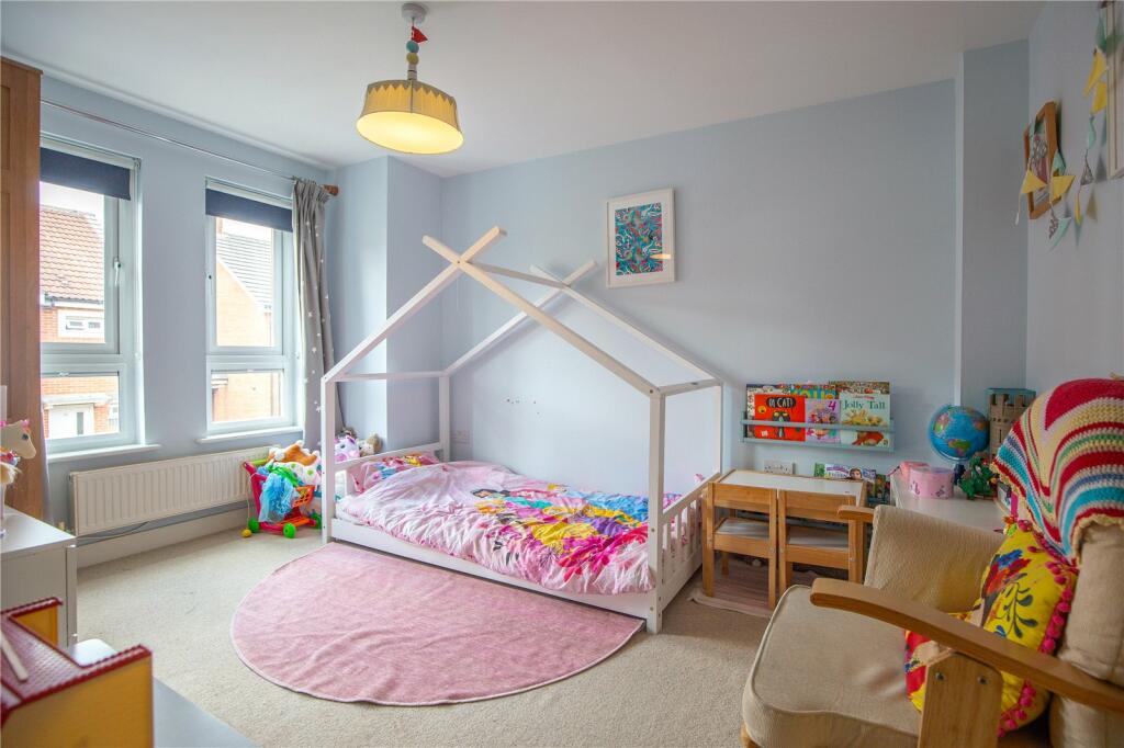 Additional property image - Harwood Square, Bristol, BS7