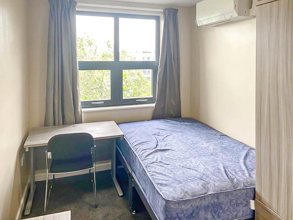 Additional property image - Stokes Croft, Bristol, BS1