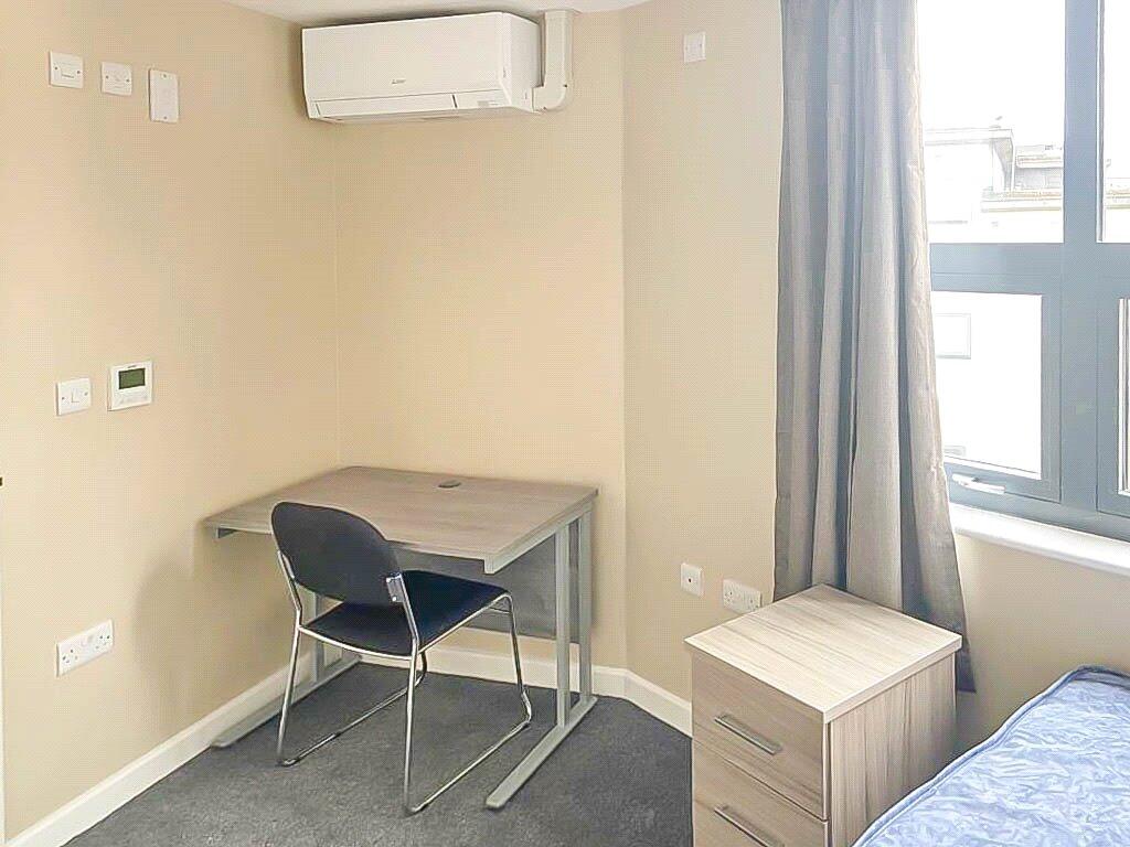 Additional property image - Stokes Croft, Bristol, BS1
