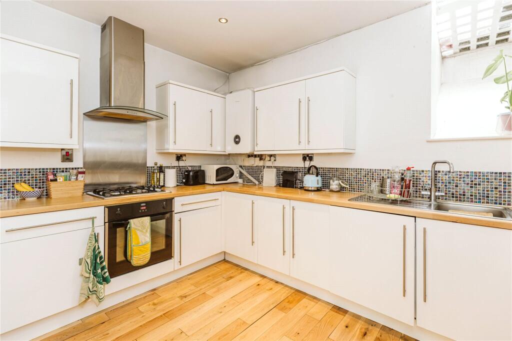 Additional property image - Lower Cheltenham Place, Montpelier, Bristol, BS6