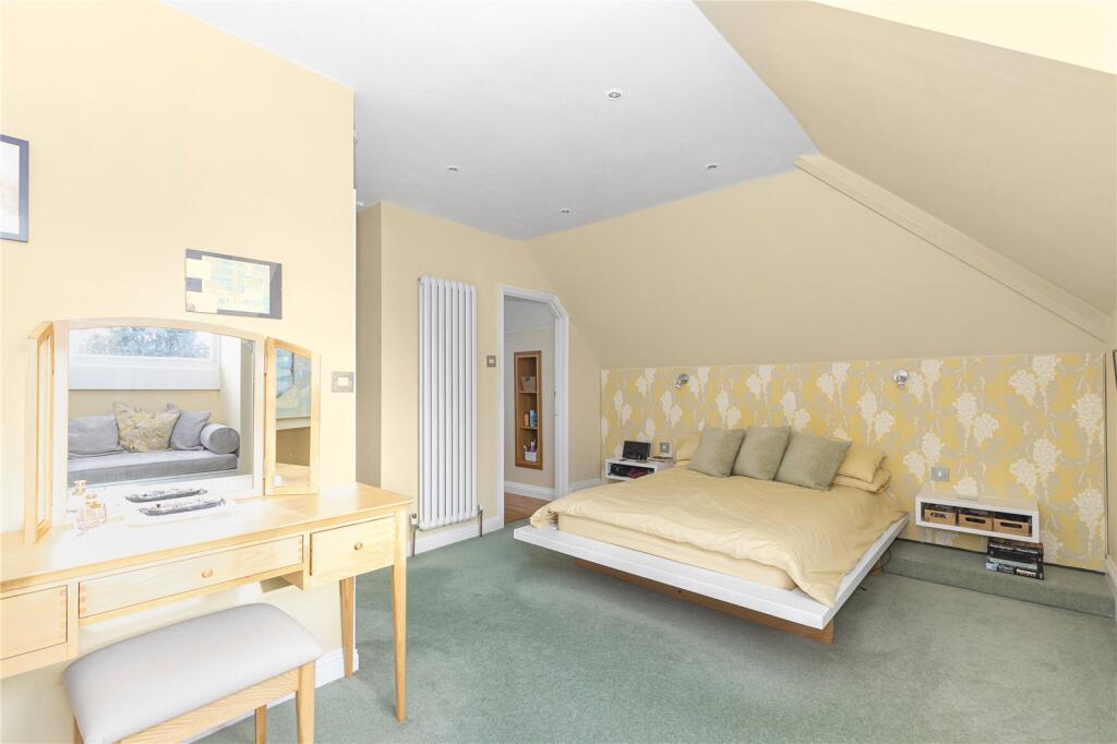 Additional property image - Morley Square, Bristol, BS7