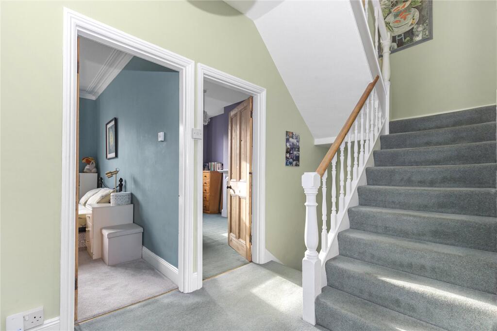 Additional property image - Morley Square, Bristol, BS7