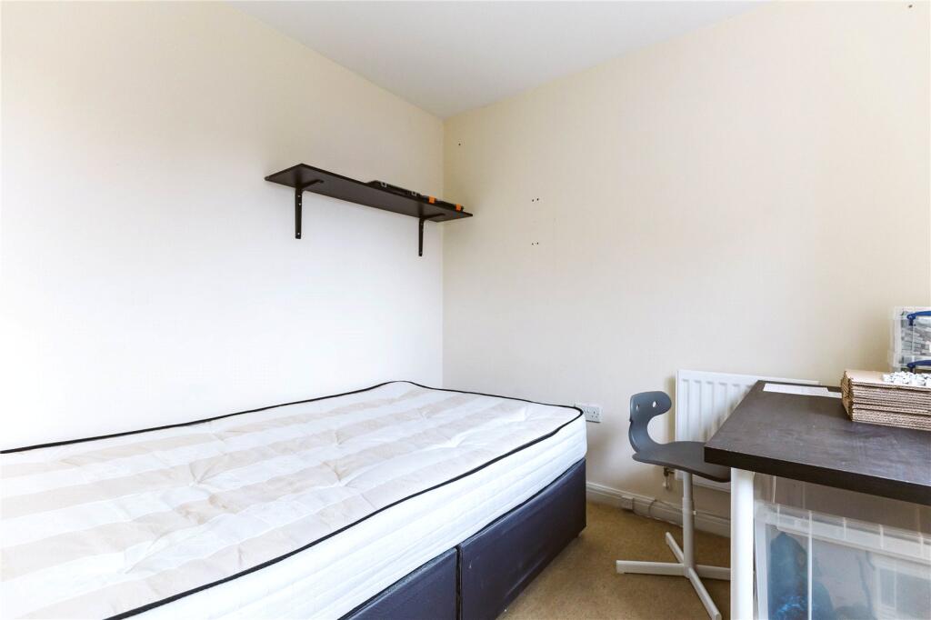 Additional property image - Dudley Grove, Horfield, Bristol, BS7