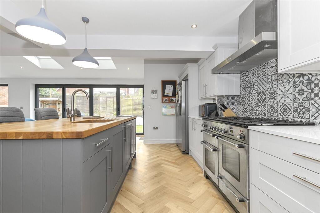 Additional property image - Pitlochry Close, Bristol, BS7