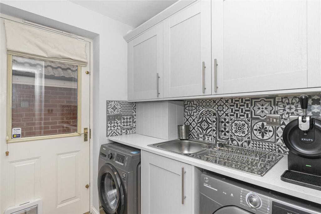 Additional property image - Pitlochry Close, Bristol, BS7
