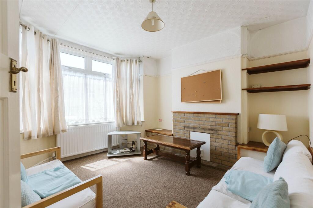 Main image of property: Boston Road, Horfield, Bristol, BS7