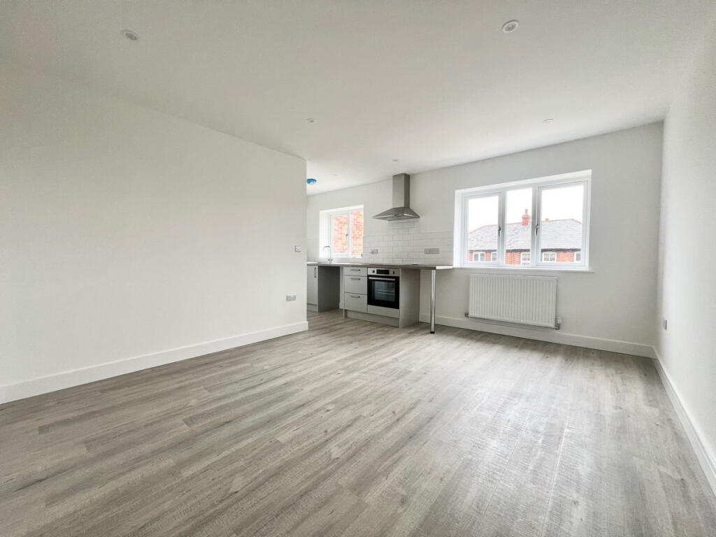 Main image of property: 123a Broadway, Didcot, OX11