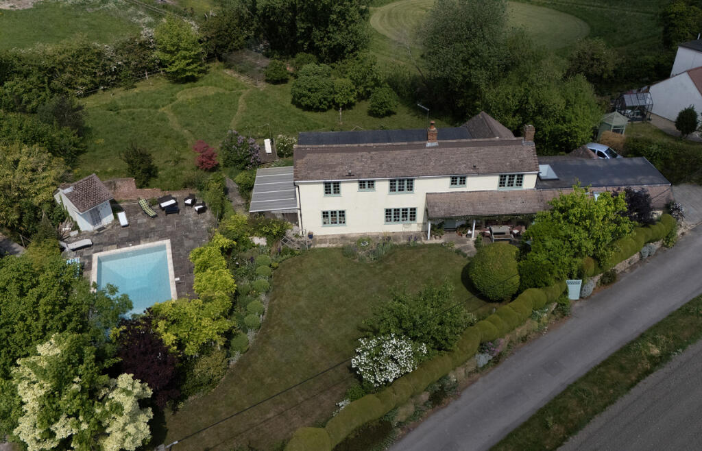 Main image of property: Fieldside, East Hagbourne, OX11