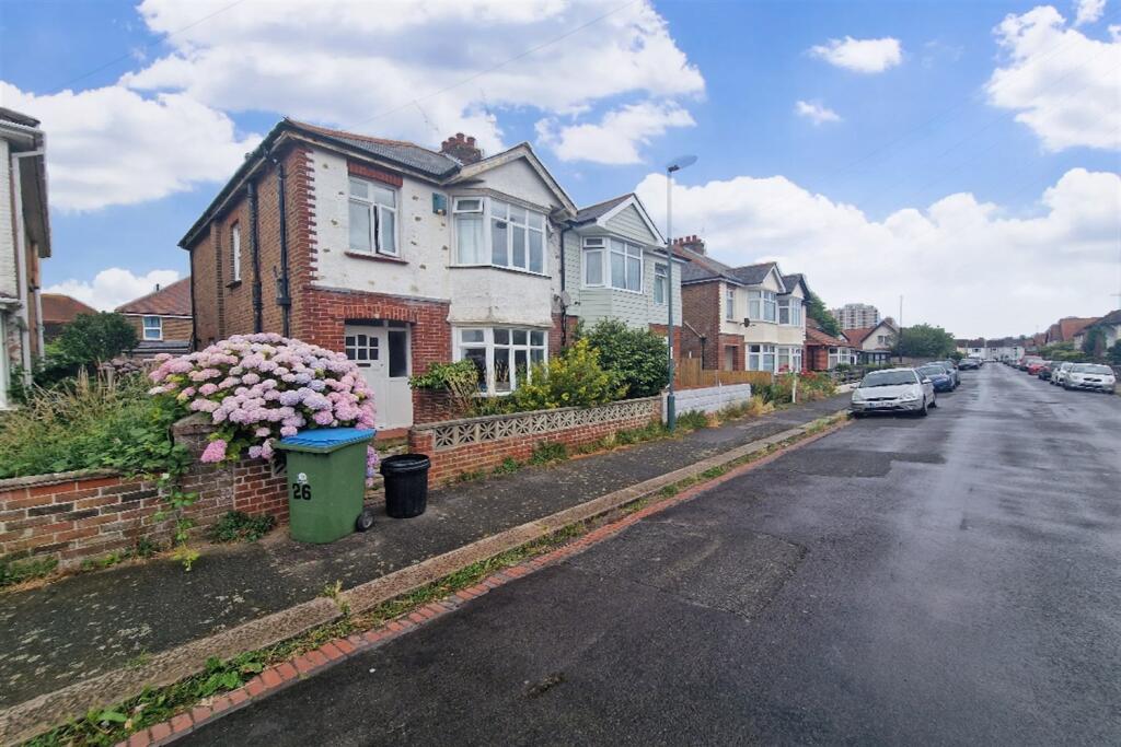 Main image of property: Cavendish Road, Bognor Regis, PO21