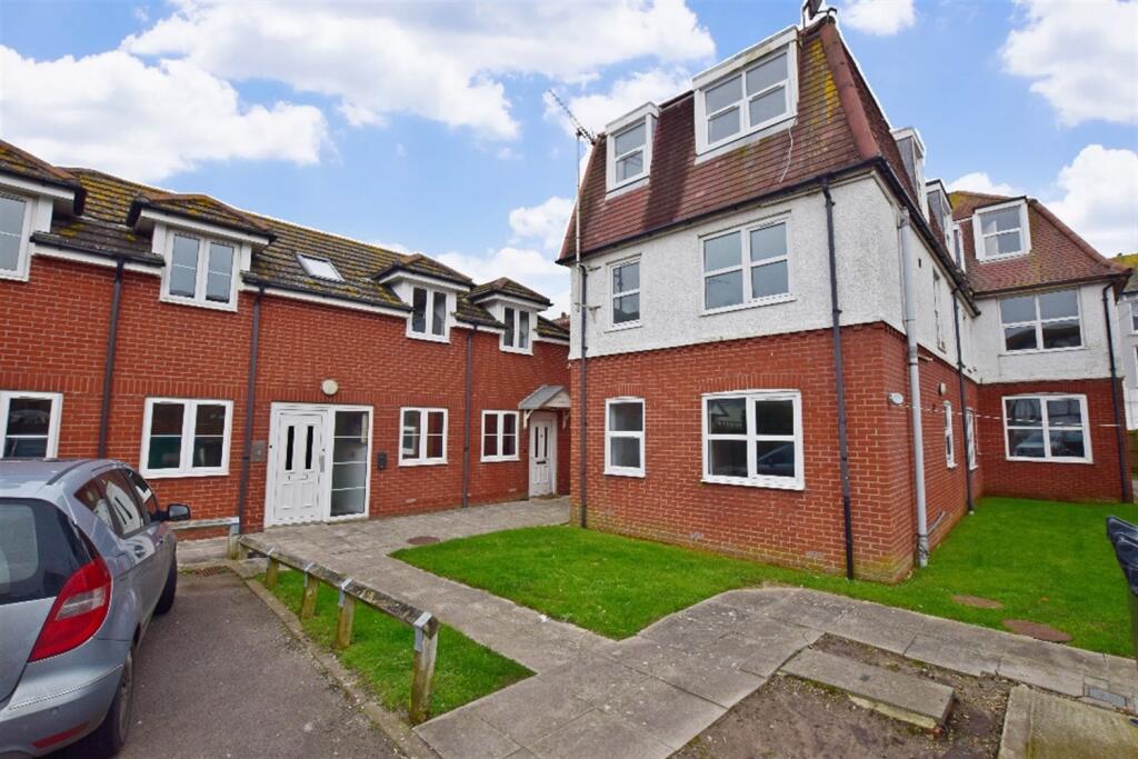 Main image of property: Park Road, Bognor Regis, PO21