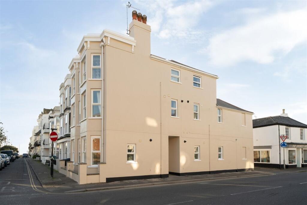 Main image of property: Steyne Chamber, West Street, Bognor Regis, PO21
