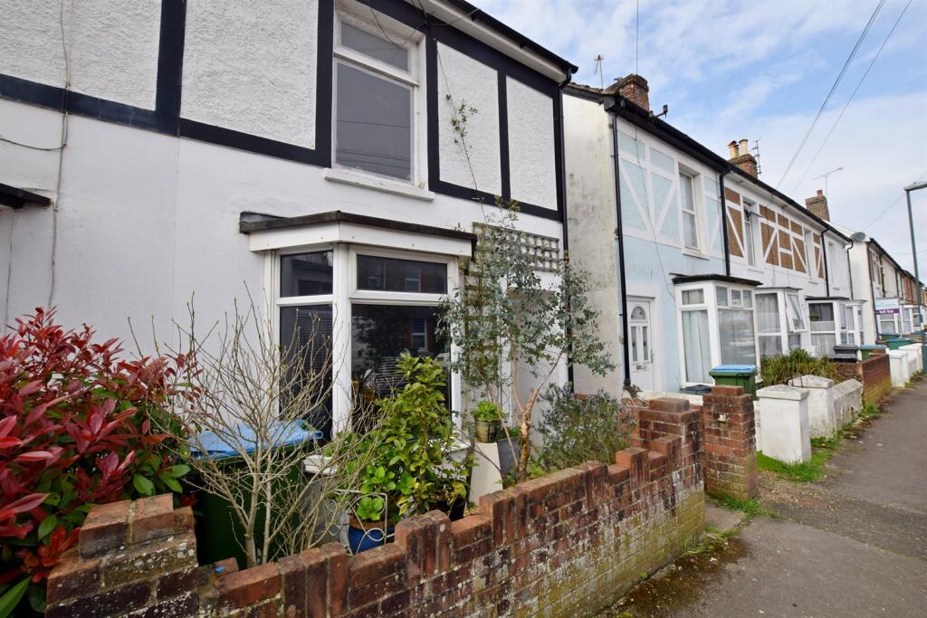Main image of property: Essex Road, Bognor Regis, PO21
