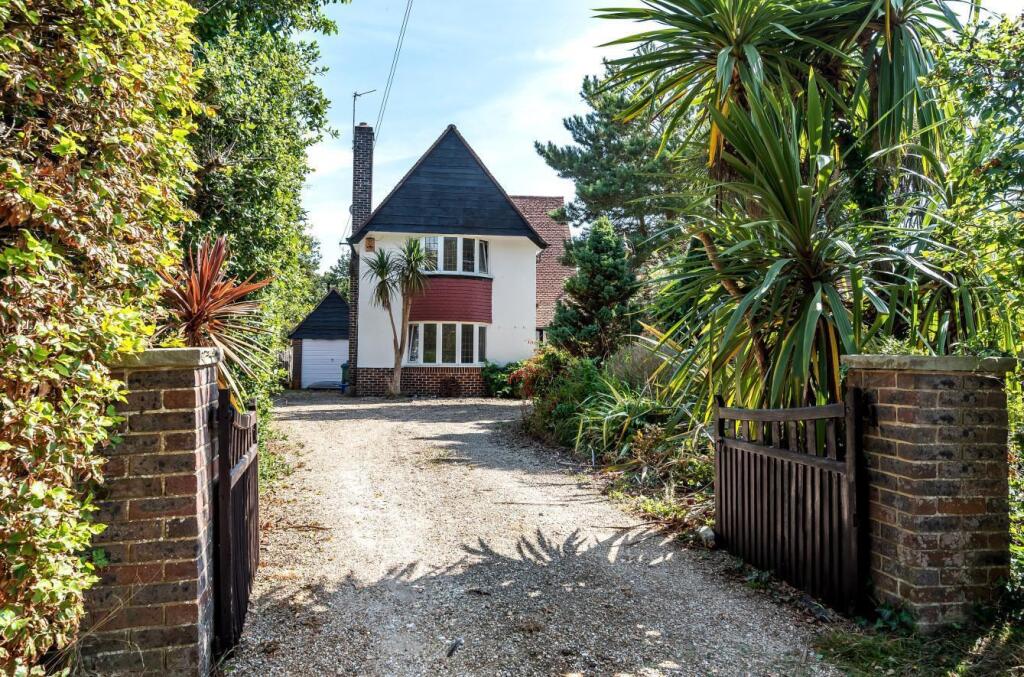 Main image of property: Barrack Lane, Aldwick, PO21