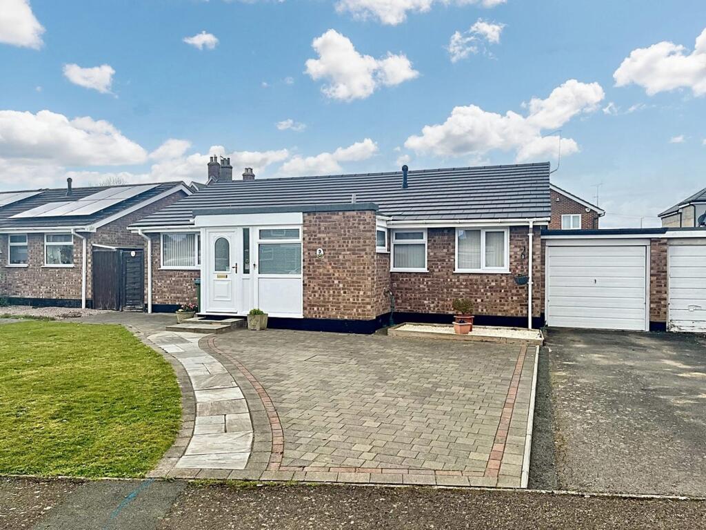 Main image of property: Alfriston Close, Felpham, PO22