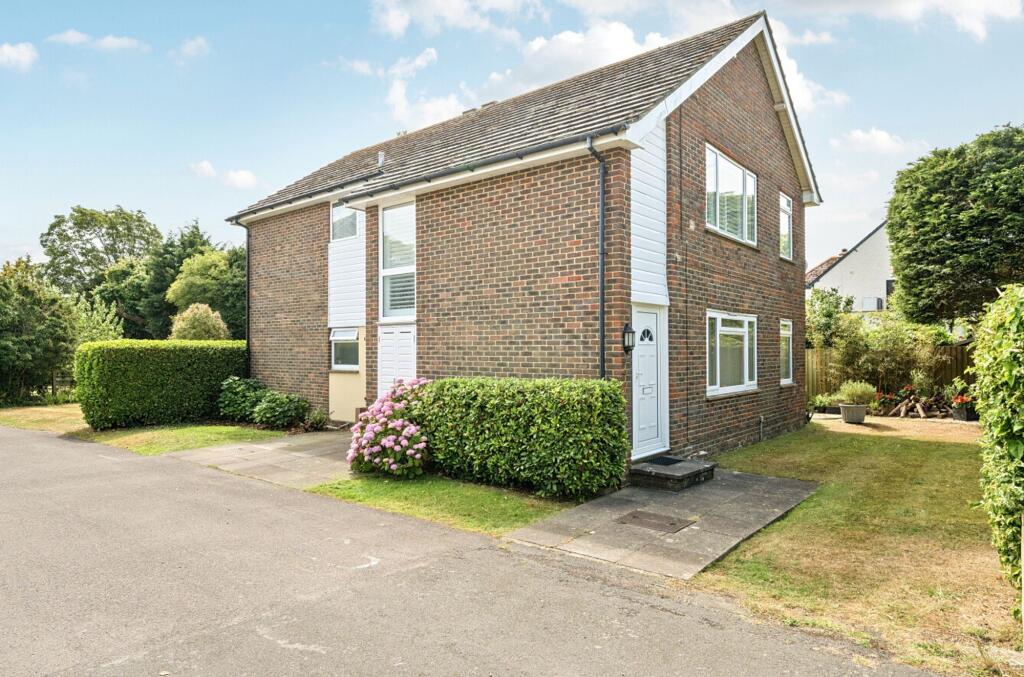 Main image of property: Harefield Gardens, Middleton-On-Sea, PO22