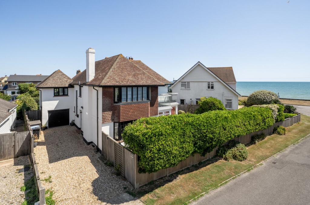 Main image of property: 25 First Avenue, Felpham, PO22
