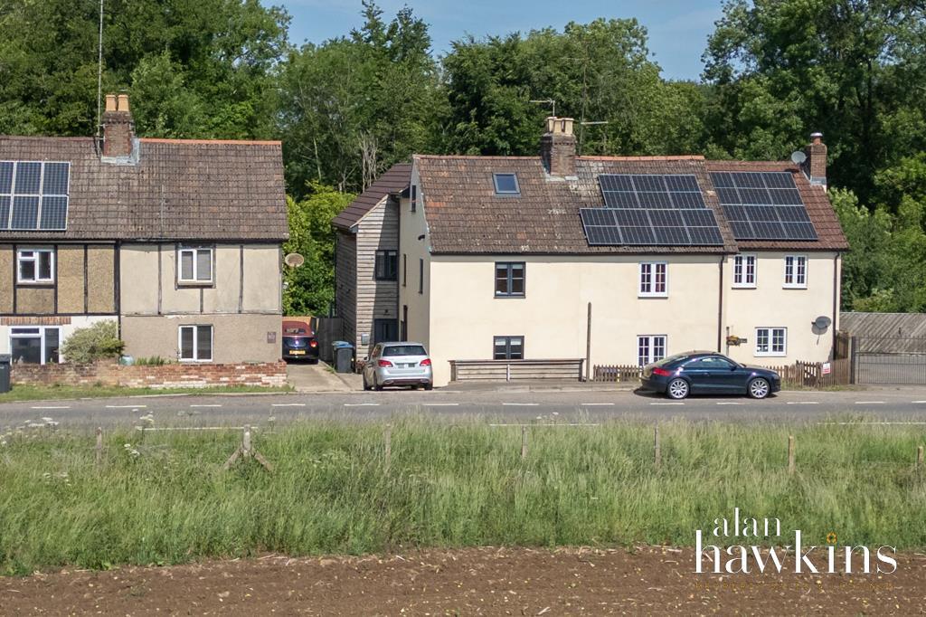 Main image of property: Royal Wootton Bassett SN4 7