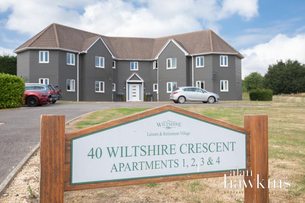 Main image of property: 40 Wiltshire Crescent, Royal Wootton Bassett