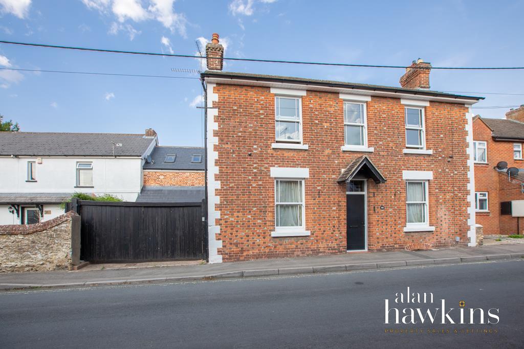 Main image of property: Wood Street, Royal Wootton Bassett SN4 7