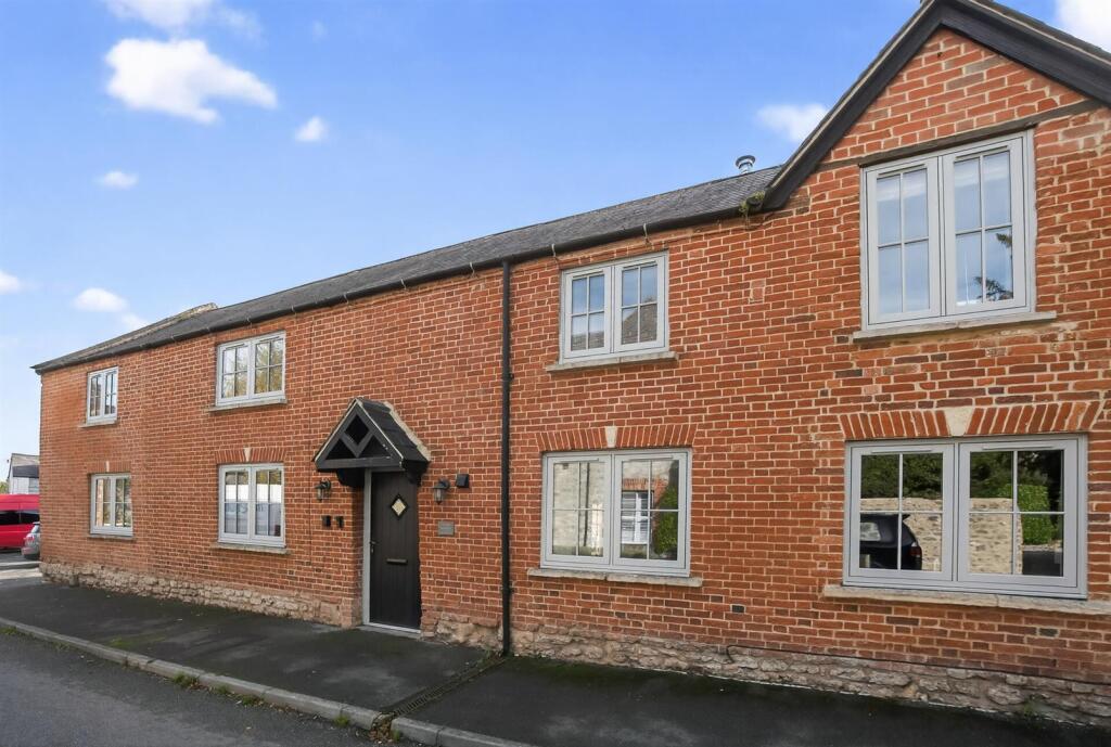 Main image of property: Bradenstoke, Chippenham