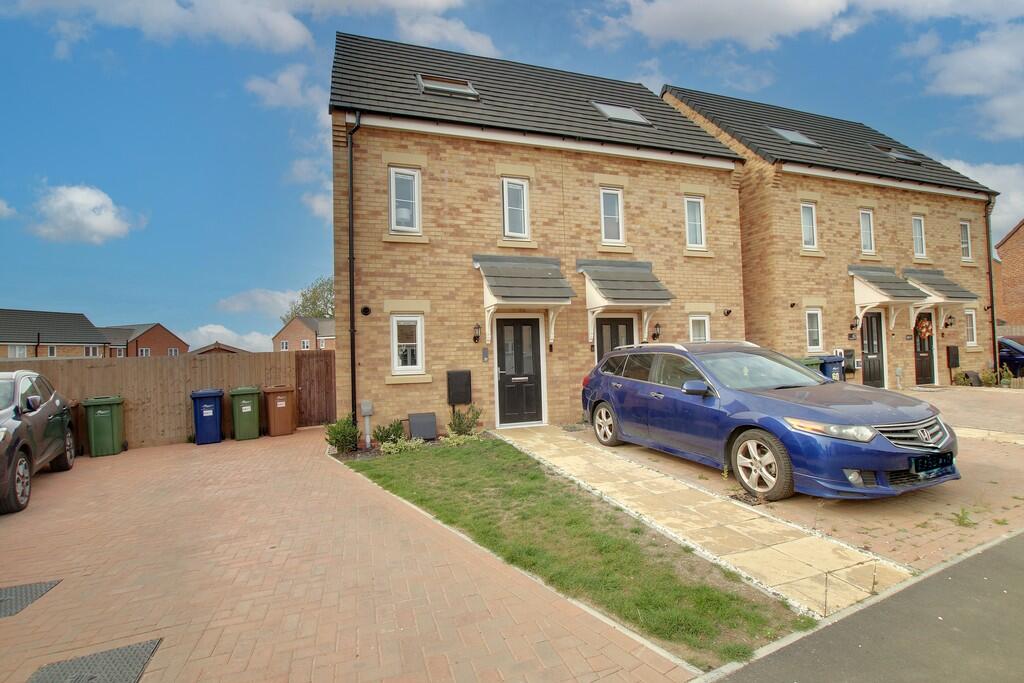 Main image of property: Fillenham Way , Chatteris