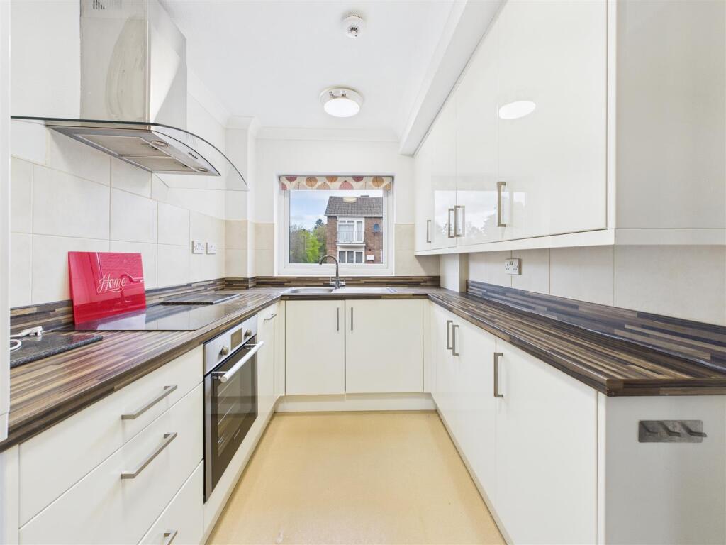 Main image of property: Apt 4 Woodbank Court,Ladies Spring Drive, DoreSheffield