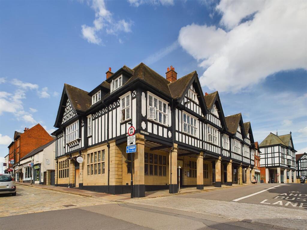Main image of property: Knifesmithgate, Chesterfield