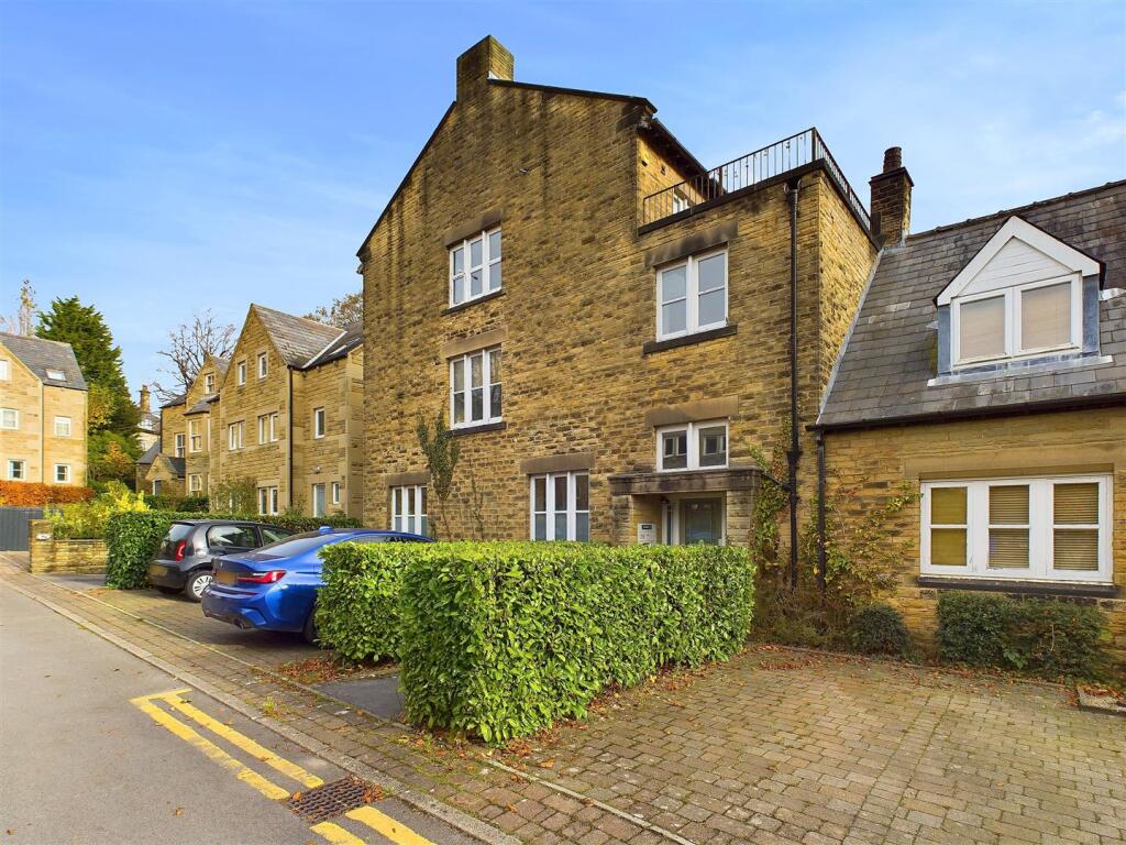 Main image of property: Tapton Mount Close, Broomhill, Sheffield, S10 5DJ