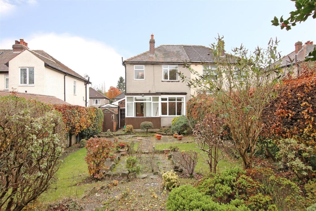 3 bedroom semidetached house for sale in Crawshaw Grove, Beauchief