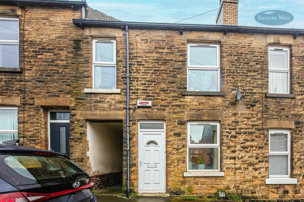 3 bedroom terraced house for sale in Lydgate Lane, Crookes, S10