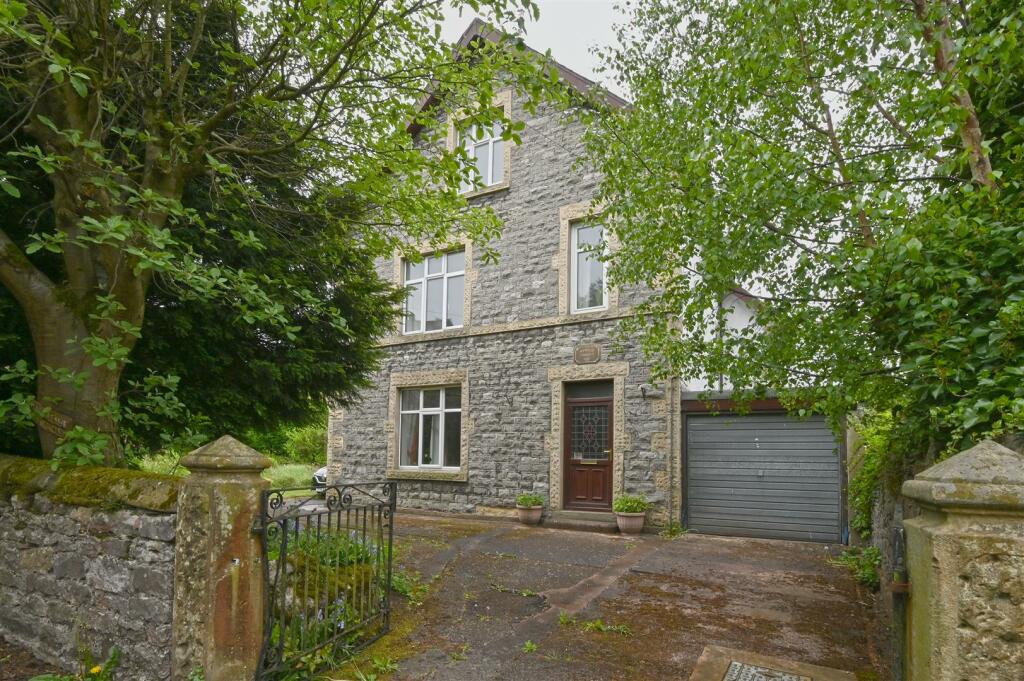 5 bedroom detached house for sale in The Hills, Bradwell, Hope Valley, S33