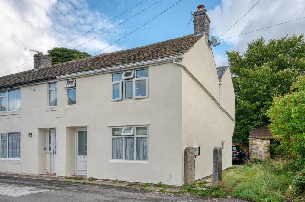 Main image of property: Great Hucklow, Buxton