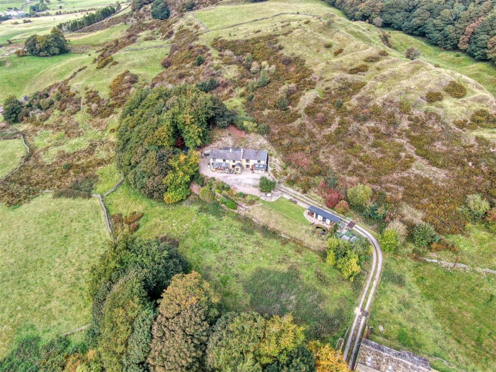 Main image of property: Great Hucklow, Buxton