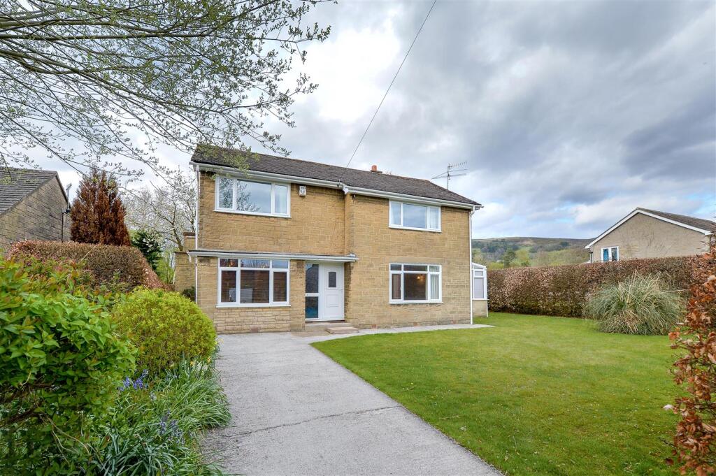 4 bedroom detached house