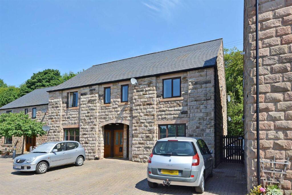 Main image of property: Heathers Edge, Heather Lane, Hope Valley