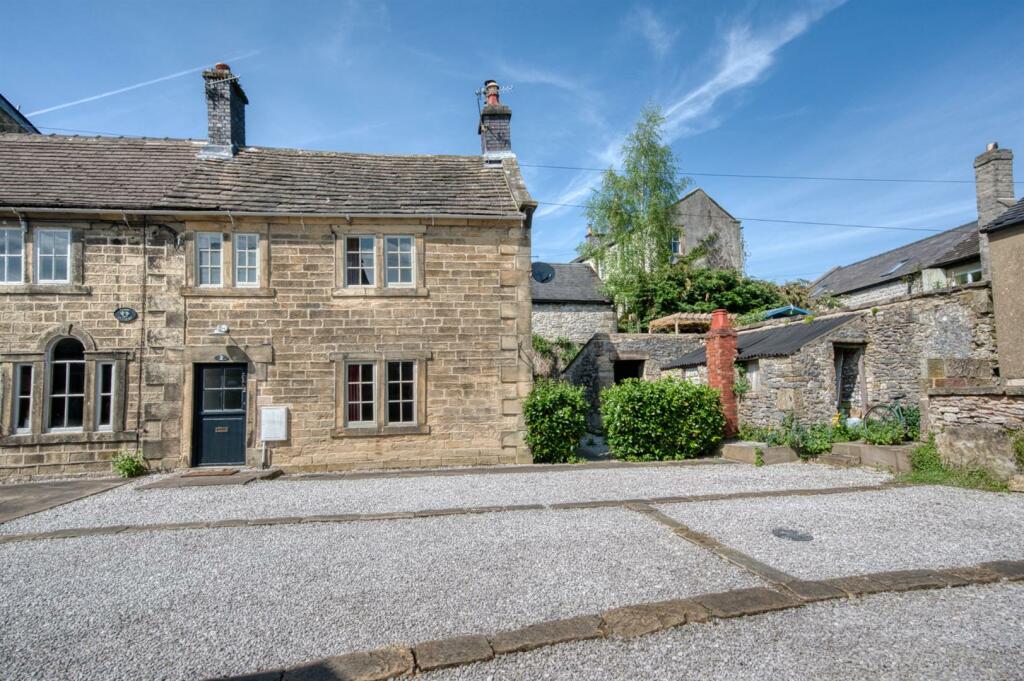 2 bedroom cottage for sale in Off Fountain Square, Youlgrave