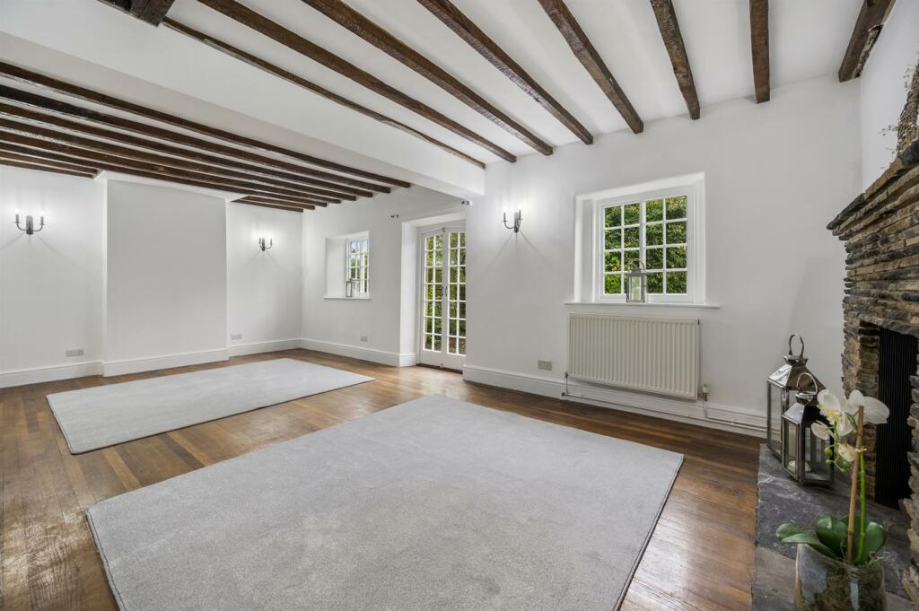 Additional property image - Baslow Road, Bakewell