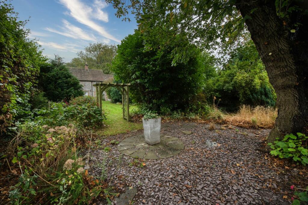 Additional property image - Baslow Road, Bakewell