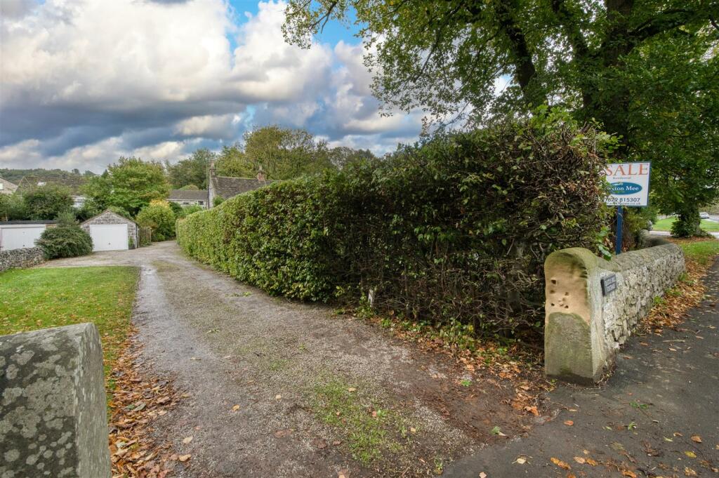 Additional property image - Baslow Road, Bakewell