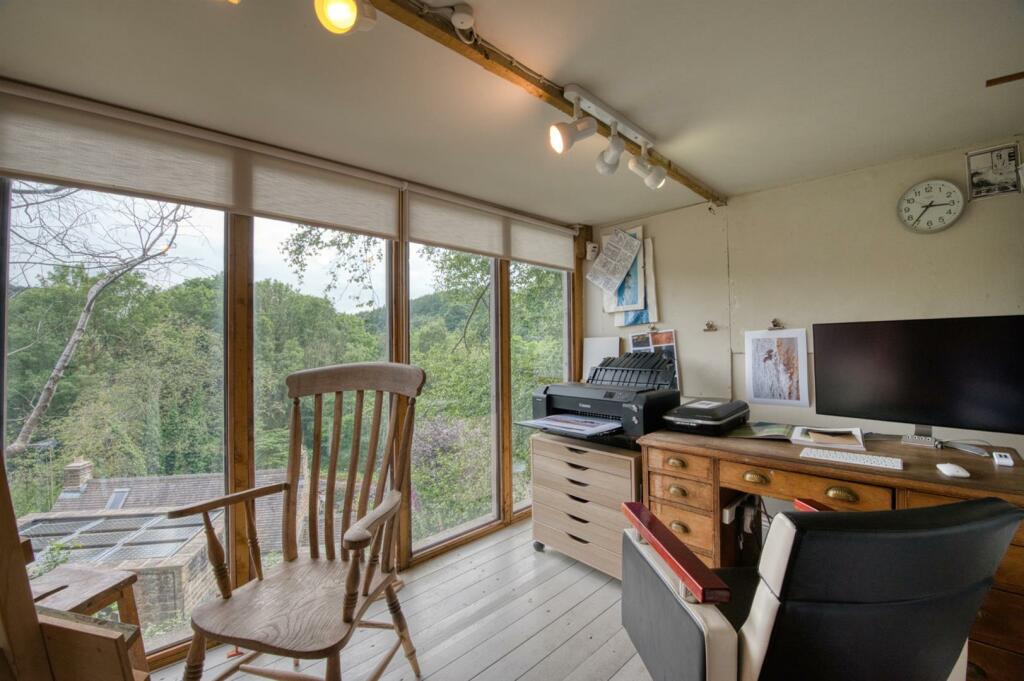 Additional property image - Eagle Tor, Birchover, Matlock