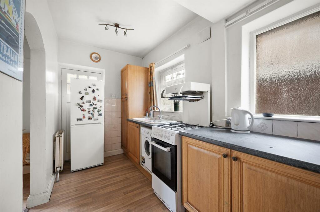 Additional property image - Lakeside, Bakewell