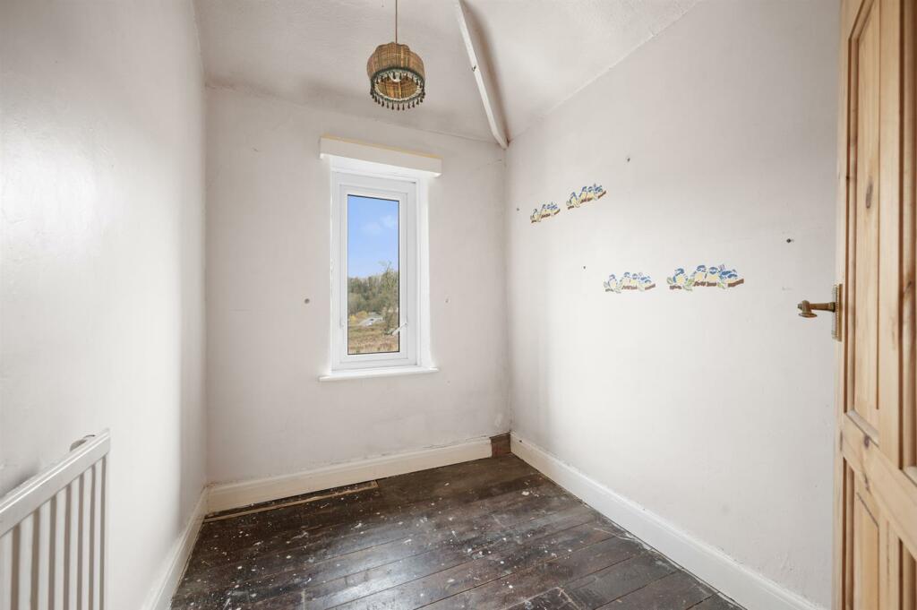 Additional property image - Lakeside, Bakewell