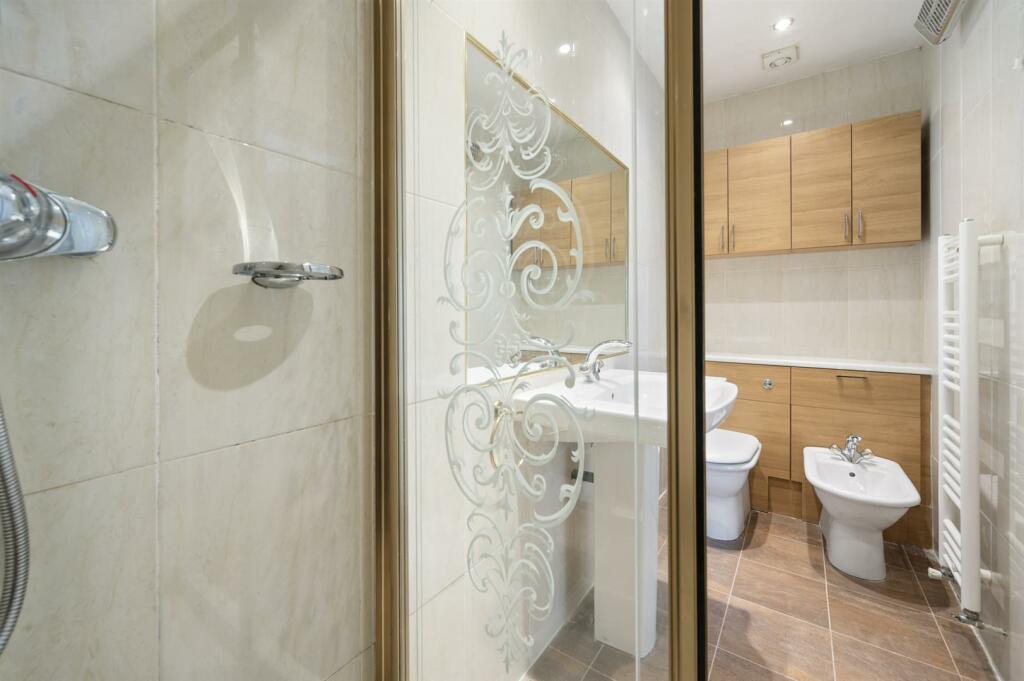 Additional property image - Burton Close Drive, Haddon Road, Bakewell