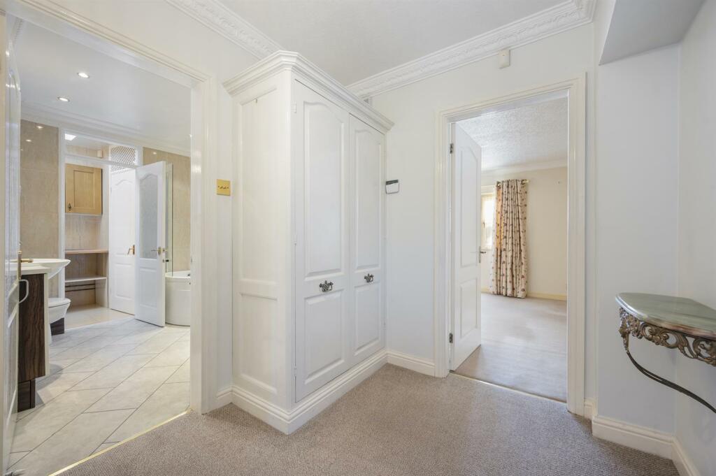 Additional property image - Burton Close Drive, Haddon Road, Bakewell
