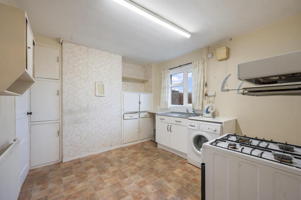 Additional property image - Stoney Close, Bakewell